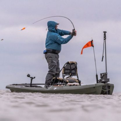 Modular three-body fishing kayak - Image 8