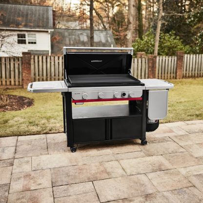 Weber Slate® 36 Rust-Resistant Griddle (Liquid Propane) - Image 4
