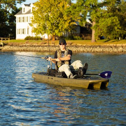 Modular three-body fishing kayak - Image 9